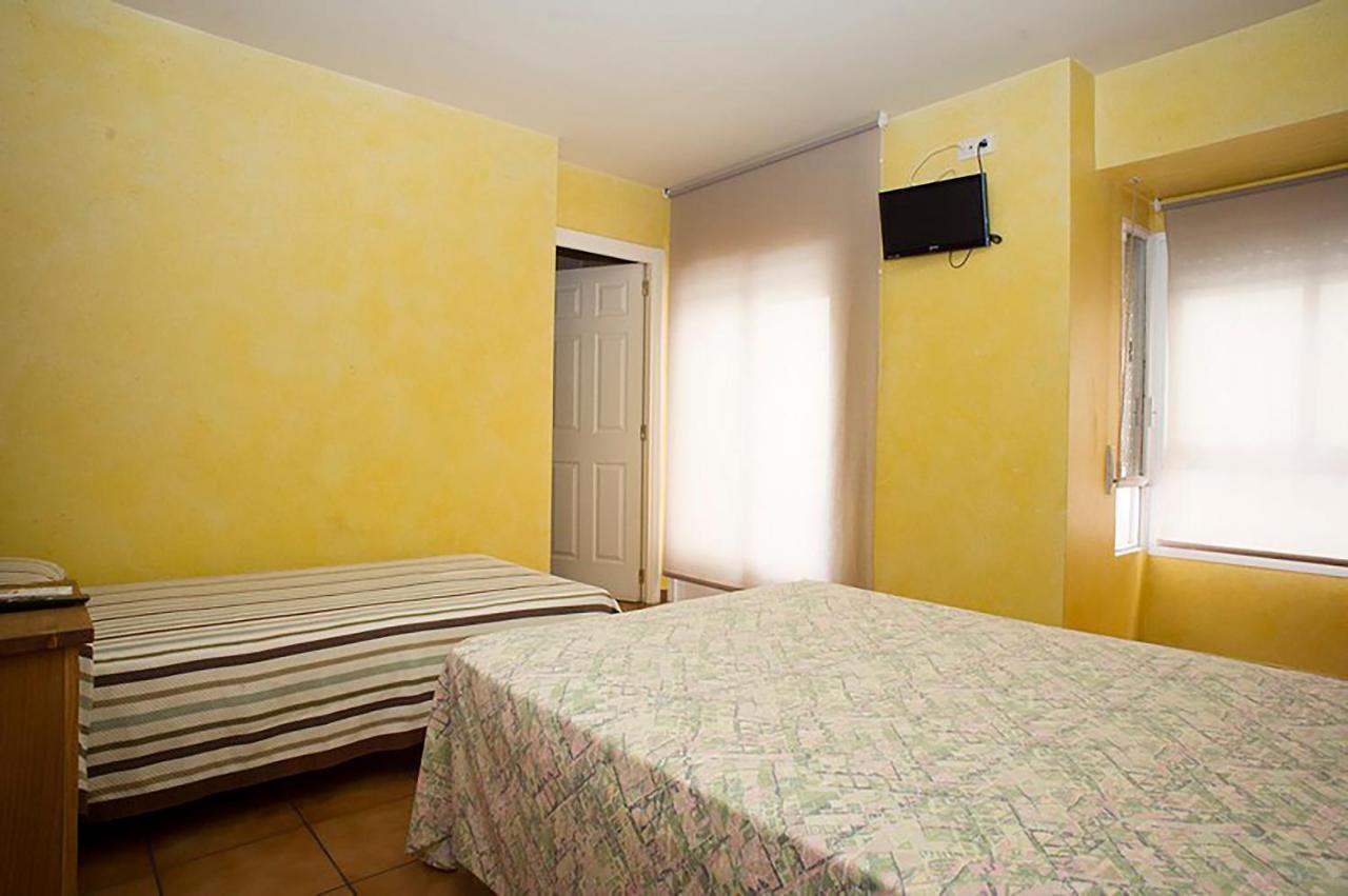 Hostal Velarde Talavera de la Reina Eksteriør bilde