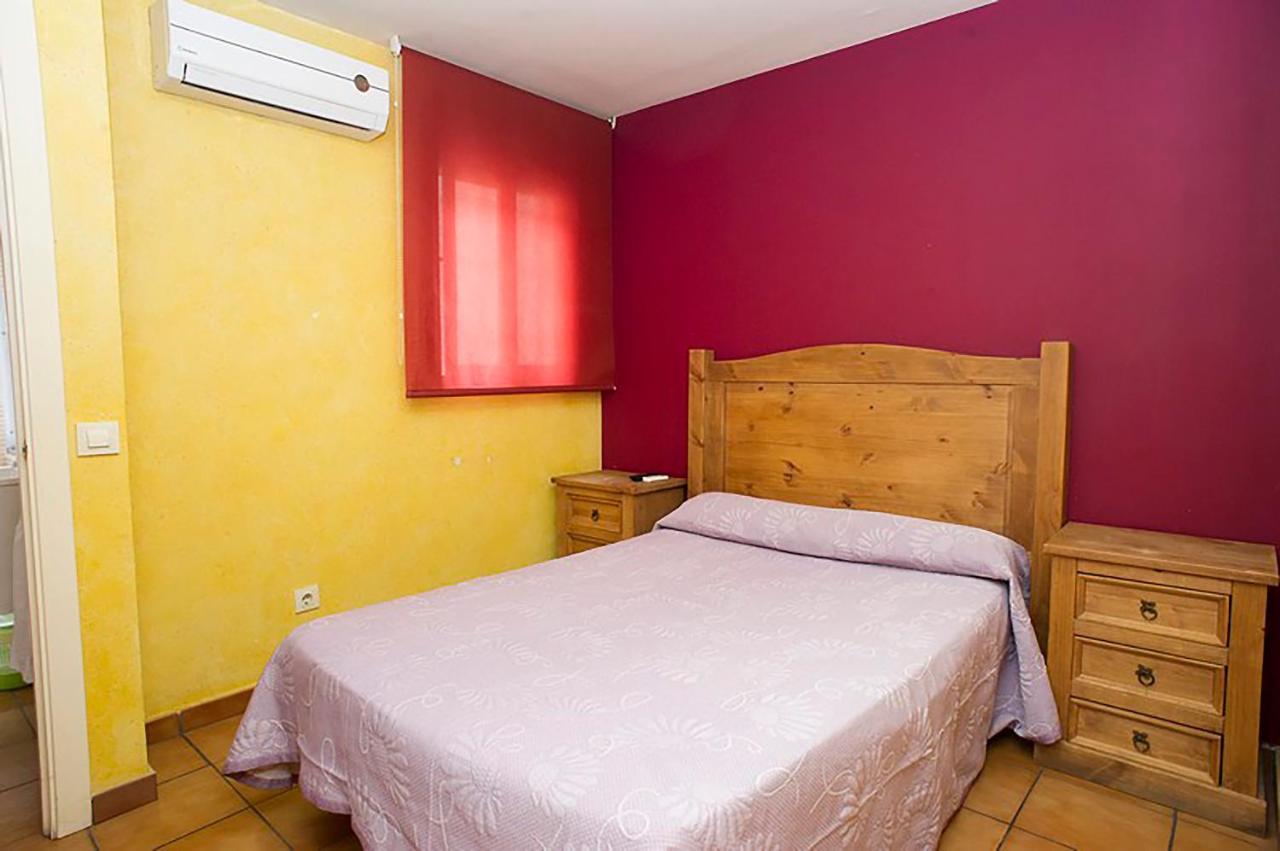 Hostal Velarde Talavera de la Reina Eksteriør bilde