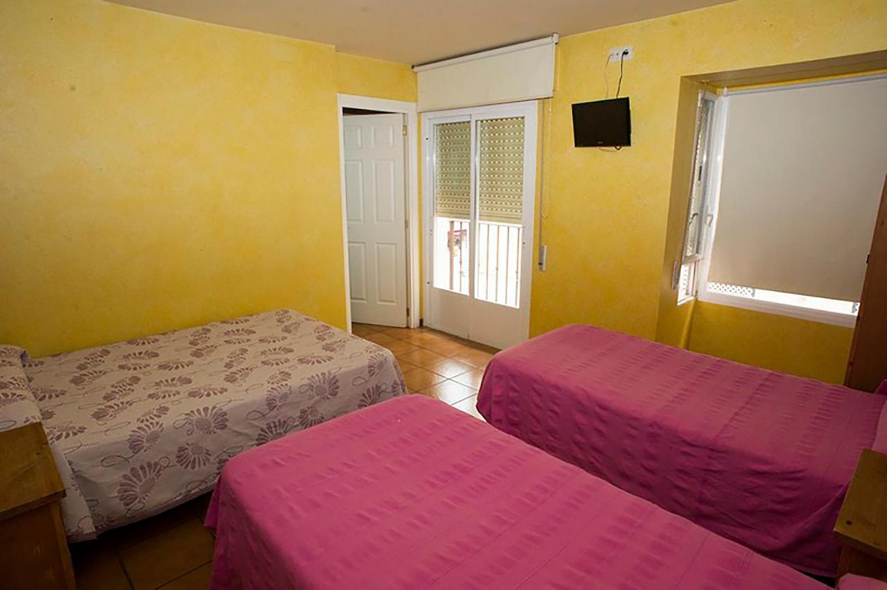 Hostal Velarde Talavera de la Reina Eksteriør bilde