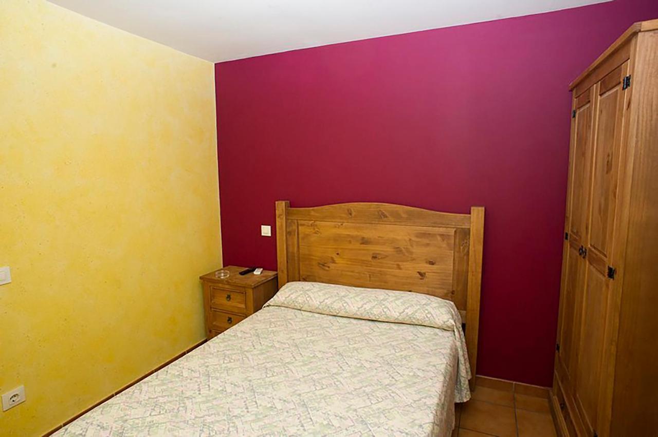 Hostal Velarde Talavera de la Reina Eksteriør bilde