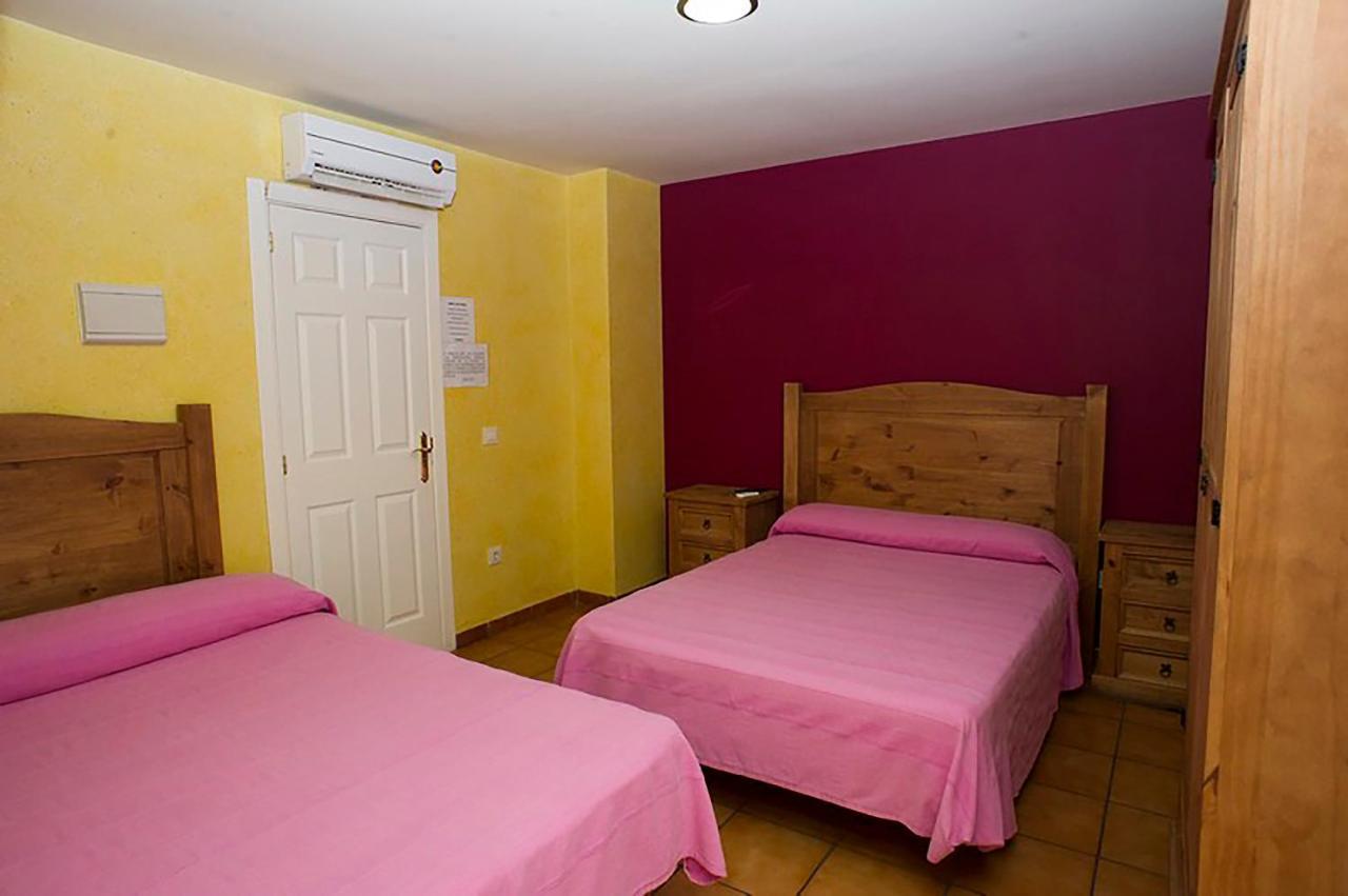 Hostal Velarde Talavera de la Reina Eksteriør bilde